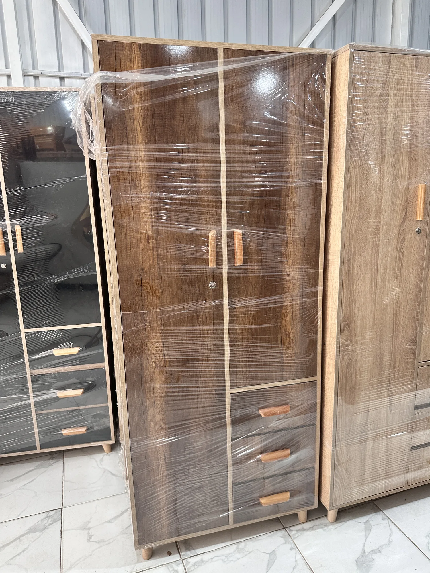 خزانة زوج ابواب