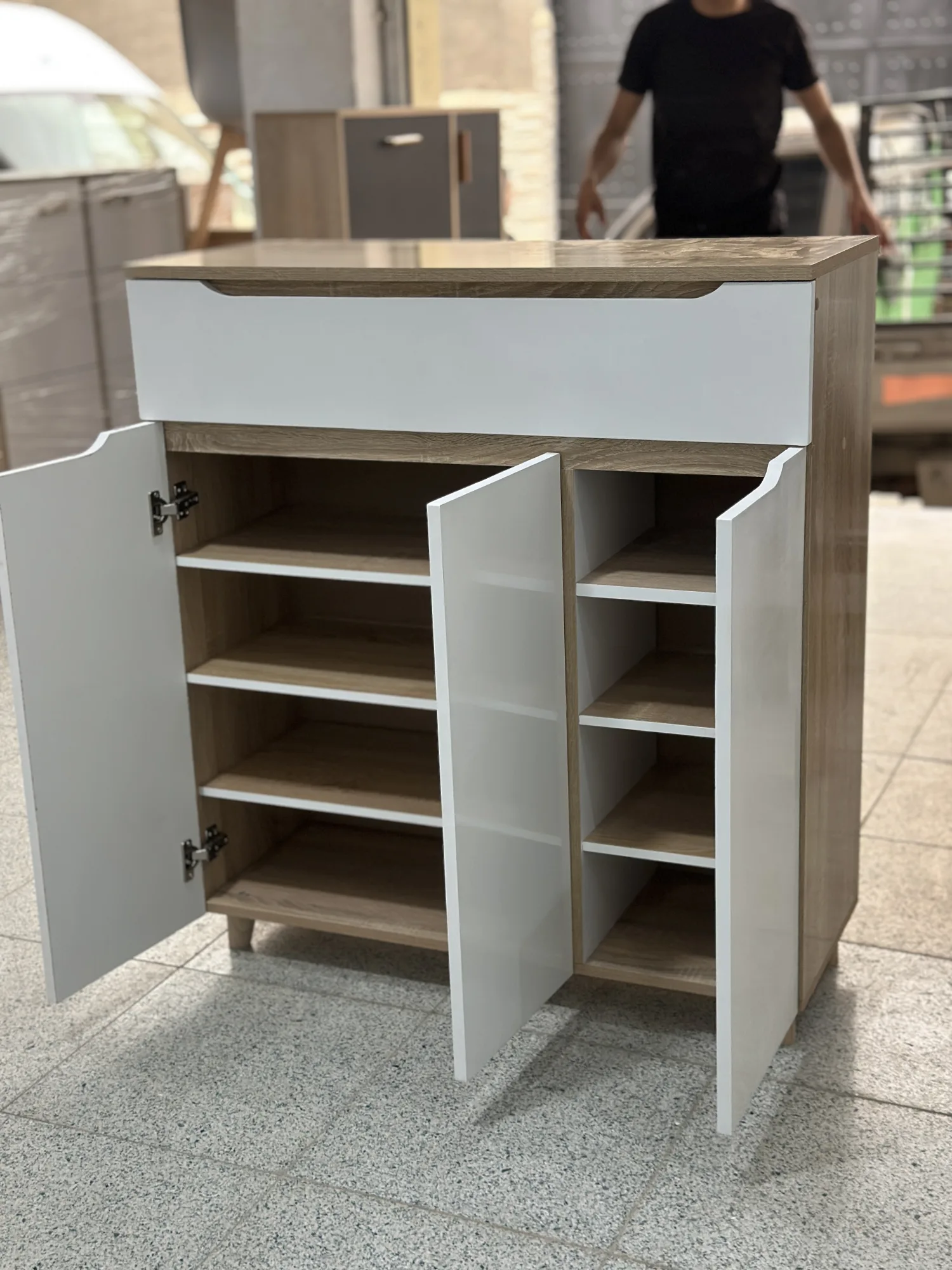 حاملة احذية