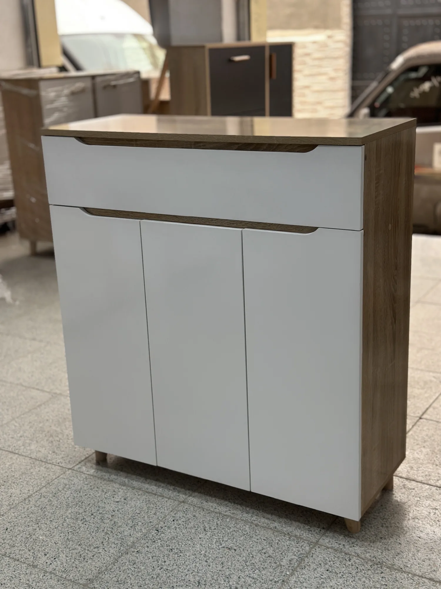 حاملة احذية